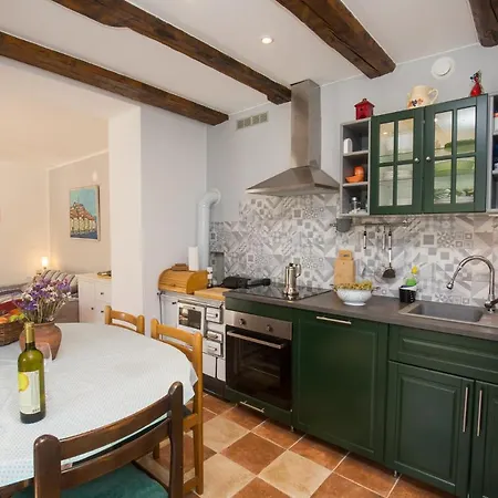 House Bougainvillea Holiday home