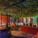 Tatil Evi House Bougainvillea